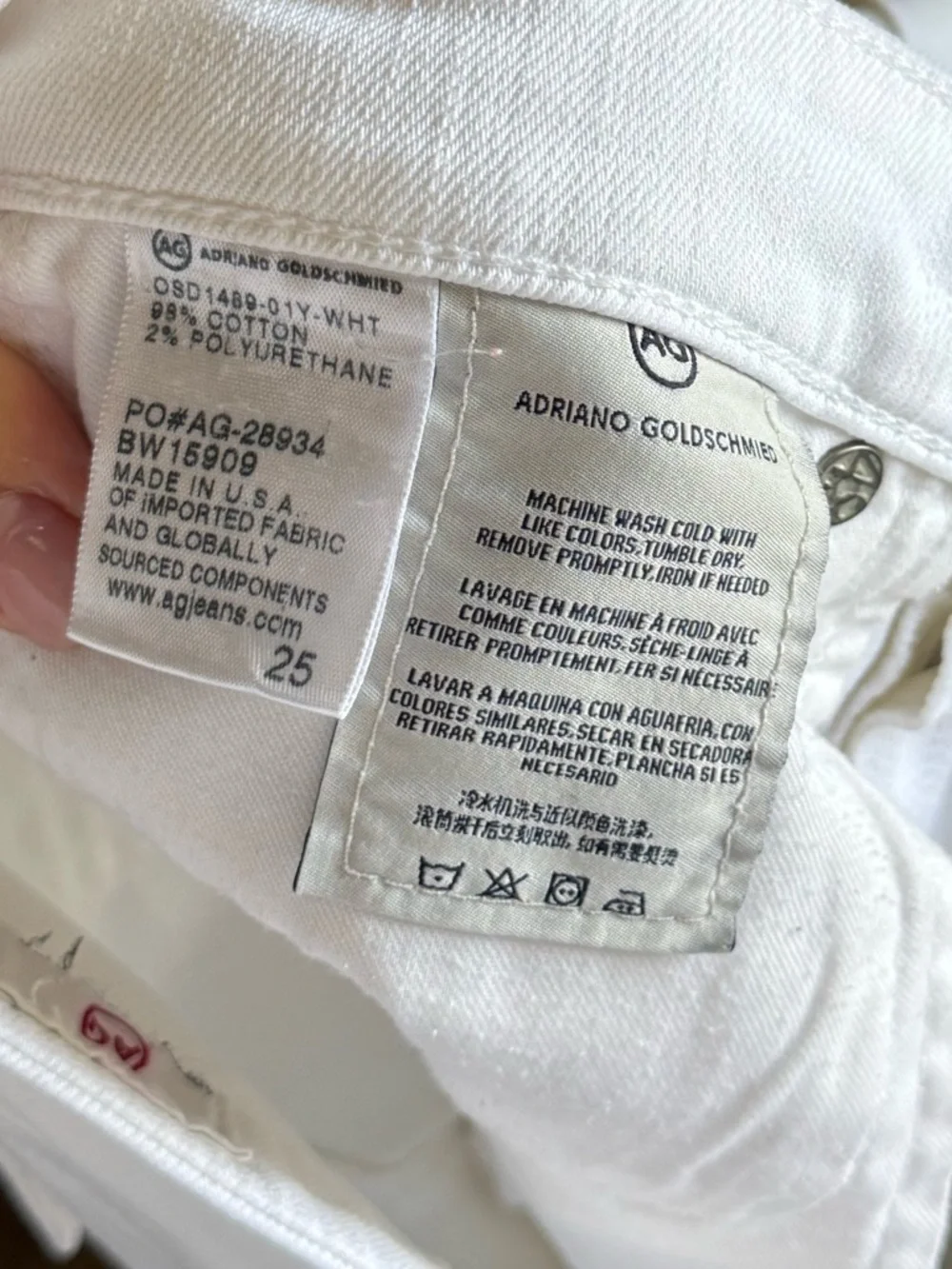 AG Adriano Goldschmied The Hailey Ex-Boyfriend Roll-Up White Shorts | 25 - Picture 7 of 7
